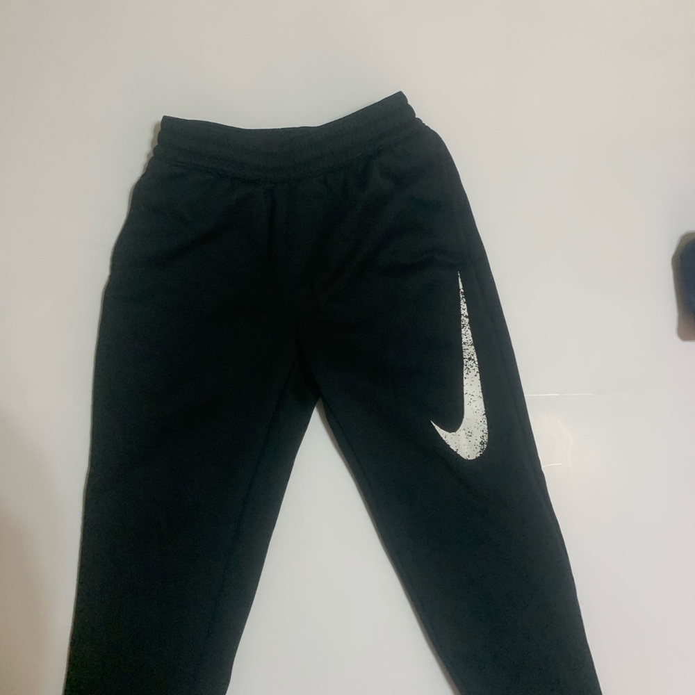 Nike boys joggers